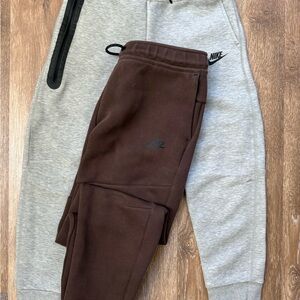 Nike Kids Set of 2 Brown and Gray Jogger Sweatpants